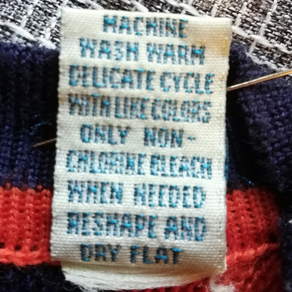 Express Navy Sweater - Size Large - Picture 5 of 5